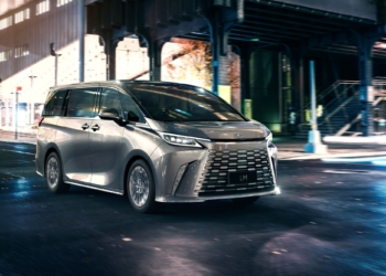 Lexus’un VIP minivanı Eylül’de geliyor
