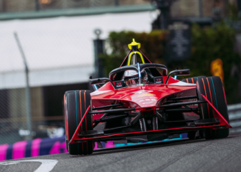 Formula E yarışı laboratuvar oldu