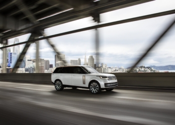 Elektrikli Range Rover geliyor