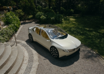 BMW’nin elektriklide geleceği