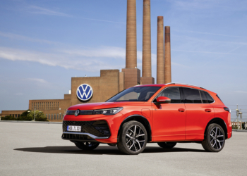 Yenilenen Tiguan büyüdü ve kaslandı