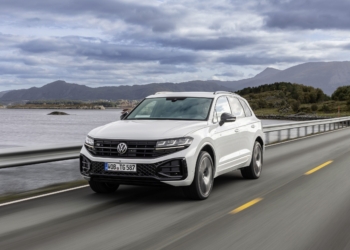 Aydınlatmalı logolu ilk Volkswagen