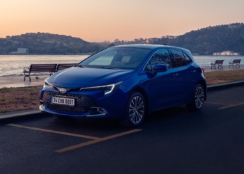 Corolla HB Hybrid online satışta
