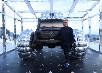 Dört Mercedes’ten biri elektrikli olacak