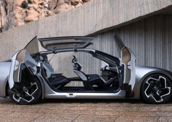 Chrysler’in ilk elektriklisi
