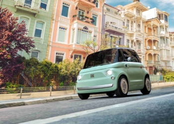 İki kişilik elektrikli Topolino satışta