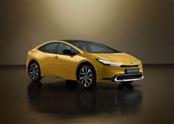 Prius ‘En çevreci Otomobil’ seçildi