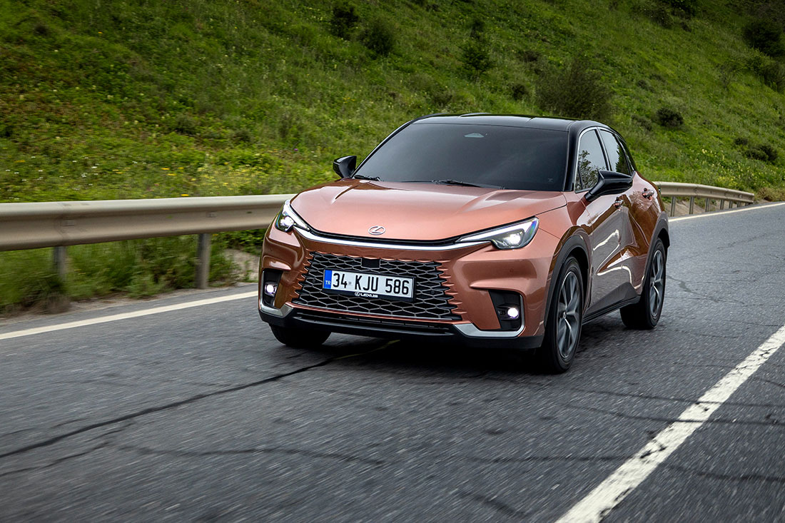 Yüzde 80 ÖTV’li ilk Lexus LBX satışta