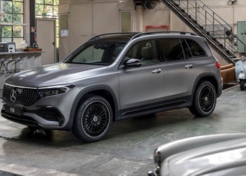 Mercedes’ten elektrikli atağı