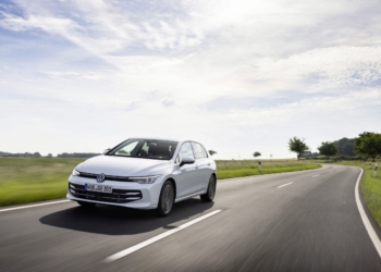 VW Golf 50’nci yılında yenilendi