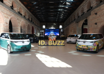 Elektrikli ID.Buzz yollara çıktı