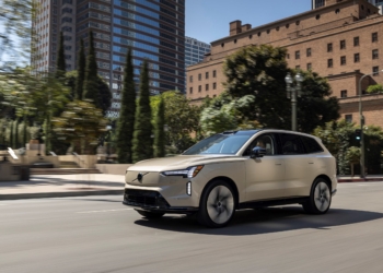 Volvo’nun elektrikli amiral gemisi