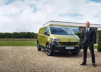 Yerli VW Transporter yollara çıktı