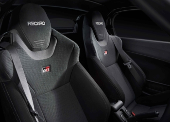 Recaro koltuğunu kurtardı