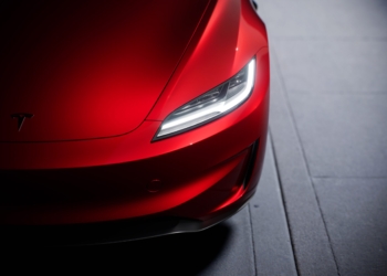 Tesla’dan Model Q sürprizi