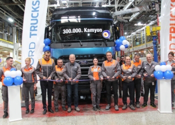 300 bininci tamam sırada elektrikli var