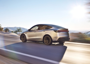 Tesla’dan 7 koltuklu Model Y