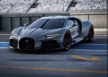 3.8 milyon euroluk hibrit Bugatti