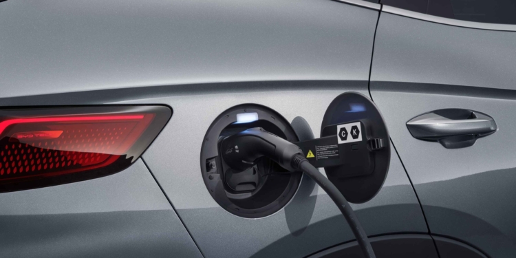 BYD şarj süresini 5 dakikaya indirdi