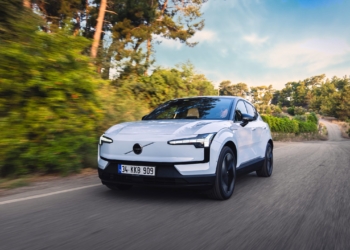 Volvo EX30 rekabetçi fiyatla satışta