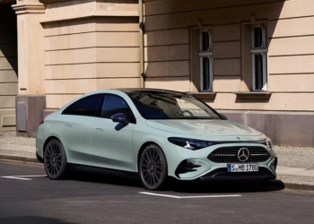 Hibrit Mercedes CLA elektrikli fiyatına Türkiye’ye geldi