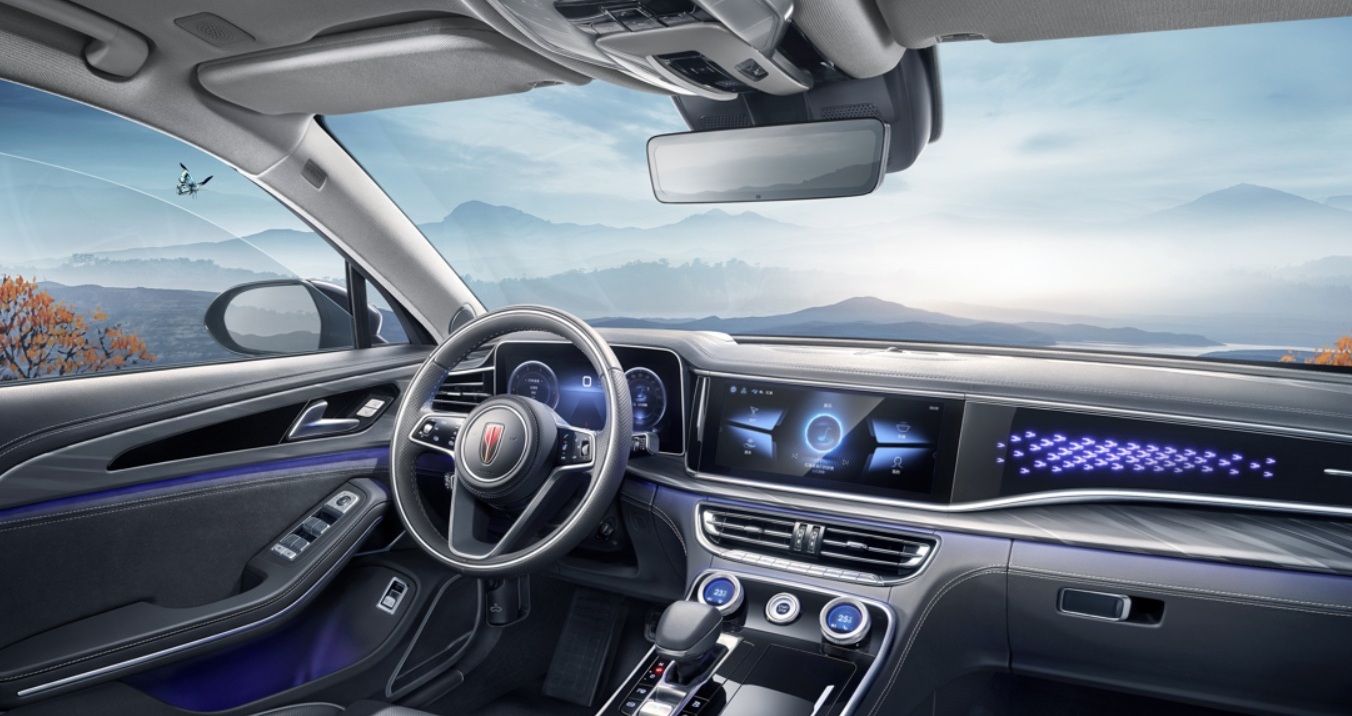 Güvenlik nedeniyle araç ekranlarına sınırlama