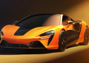 McLaren’den şampiyonluğa özel süper model