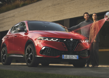 Yeni Alfa Romeo Tonale güçlü hibrit motorla geldi