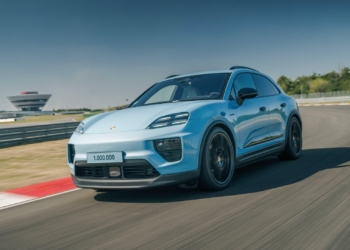 Porsche Macan’da benzinliye veda ediliyor
