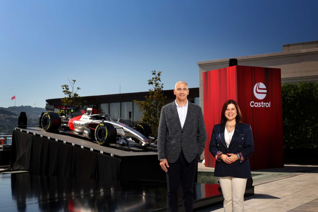 Formula 1 heyecanı: Audi R26 Showcar İstanbul’da
