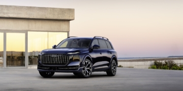 Audi’nin en büyük SUV’u Q9