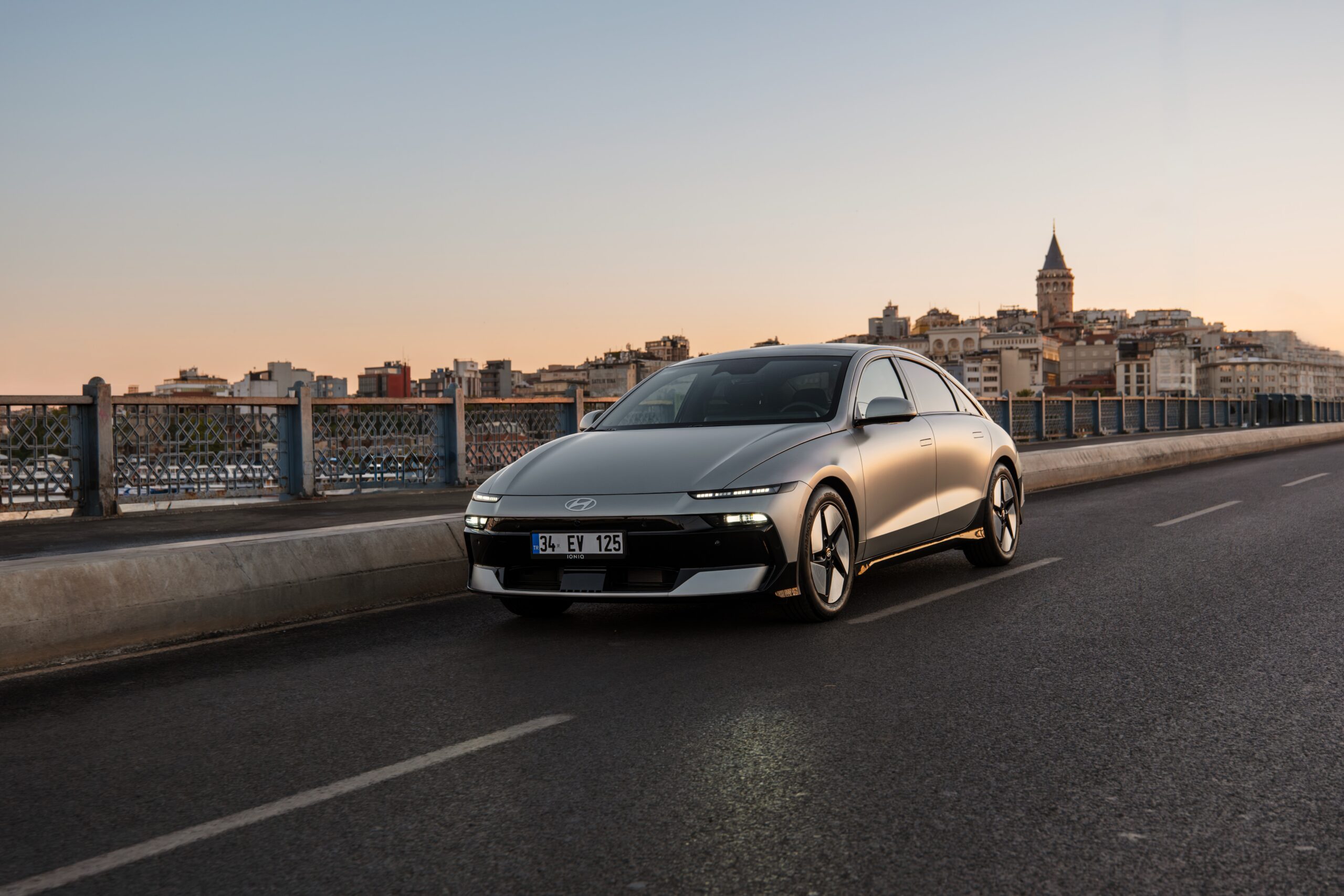 Yenilenen Hyundai IONIQ Türkiye’de satışa çıktı