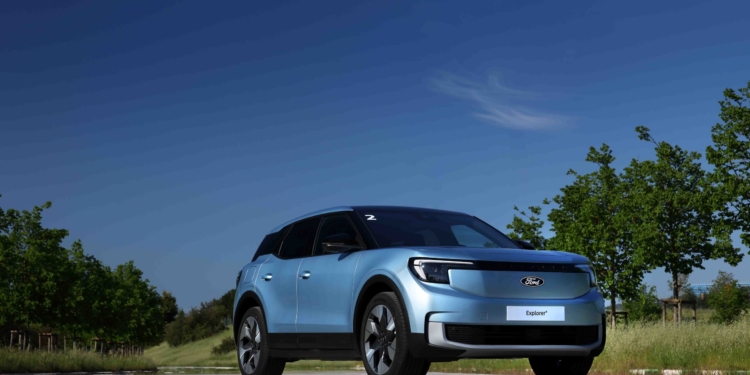 Ford Explorer ve Capri’nin menzili uzadı, performansı arttı