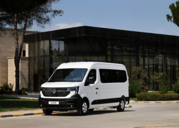 Yeni Renault Master Minibüs ve Master Kamyonet satışta