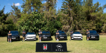 Opel Beşiktaş’ın otomotiv partneri oldu