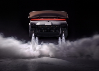 Tesla’nın uçan otomobili